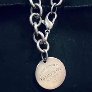 Tiffany & CO Round Tag Charm Bracelet